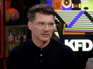 Tomasz Kammel zaatakowany przez wandala w centrum Warszawy