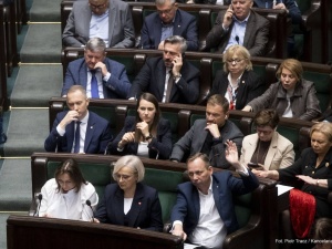 Wybór kandydatów do KRS. „Niebywały szantaż instytucjonalny”