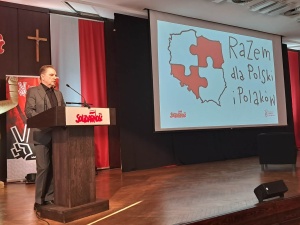 Razem dla Polski i Polaków. Śledź na żywo spotkanie w historycznej Sali BHP Stoczni Gdańskiej!