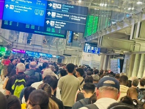 Polacy utknęli na Bliskim Wschodzie. MSZ radzi: słuchać komunikatów i kontaktować z konsulatami