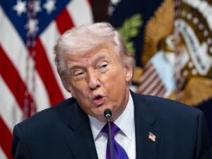 Trump: Iran musi osiągnąć „bezwarunkową kapitulację”