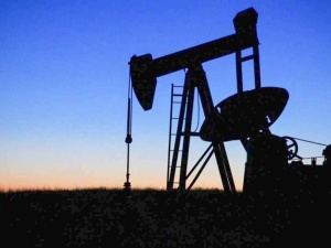 Ceny ropy wystrzeliły. Analityk ostrzega