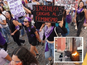 Meksyk: Fala ataków na kościoły podczas marszów feministek. Wierni bronili świątyń