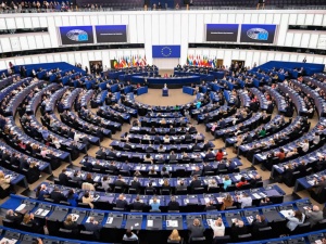 Zamach PE na suwerenność państw UE. „Autonomia Europy zaczyna się od jednolitego rynku obronnego”