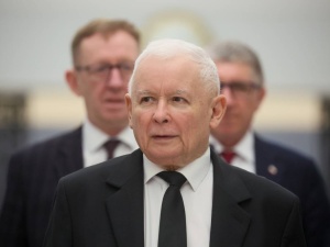 Rządowa uchwała ws. SAFE. Mocne słowa Kaczyńskiego