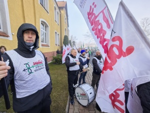 Nie jesteśmy ludźmi drugiego sortu. Protestowali pracownicy PeBeKa