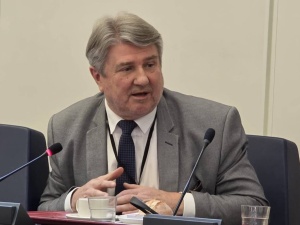 Rzońca: Gdyby Ursula von der Leyen chciała, mogłaby przekazać Polsce 43 mld euro bez kredytu i warunków