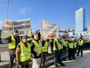 Samotni wobec korporacji? Jak wsparcie Sekcji branżowej NSZZ „Solidarność” zmieniło układ sił w MOWI Poland SA
