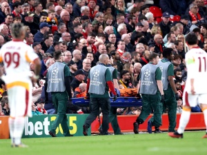 Incydent w meczu Liverpool - Galatasaray. Poważna kontuzja zawodnika