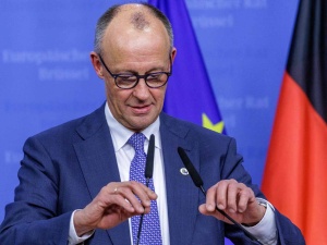 Karta NSDAP dziadka Merza obiegła sieć. Sprawa była znana już wcześniej