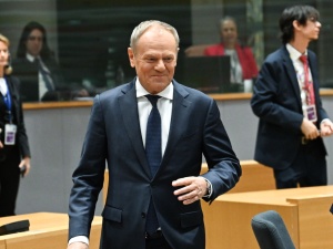 Kontrowersyjna decyzja w kancelarii Tuska. Pracownica zwolniona po urodzeniu dziecka