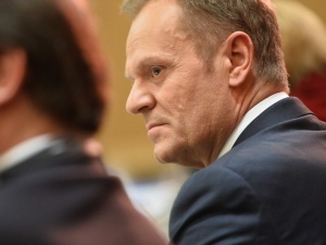 „Przyjąłem ją bez dyskusji…”. Donald Tusk zabrał głos po utracie prawa jazdy