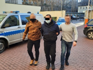 Policja zatrzymała na granicy podejrzanego o śmiertelne pobicie w Alejach Jerozolimskich
