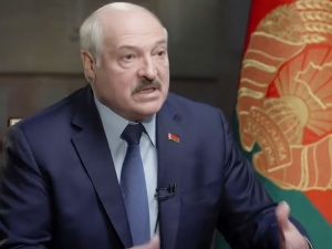 Białoruś: Łukaszenka przyjechał do ośrodka dla migrantów przy granicy z Polską
