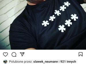 Komik kabaretu Ani Mru-Mru opublikował swoje zdjęcie w koszulce z ośmioma gwiazdkami