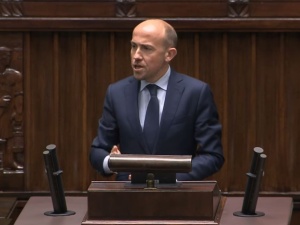 [video] Sejm. Budka do rządu: „Czas posłuchać ekspertów”. Cięta riposta marszałka Terleckiego