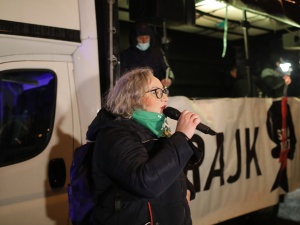 „Mordercy w polskich mundurach”. Skandaliczny protest Lempart przed Sejmem