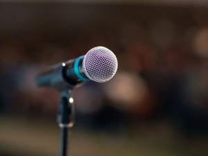 Syn znanego muzyka prawomocnie skazany za łamanie sądowych zakazów prowadzenia pojazdów