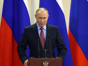 Z. Kuźmiuk: Gdzie są teraz ci, którzy prezydenta Trumpa nazywali agentem Putina? Prezydent Rosji dostał prezent od administracji USA