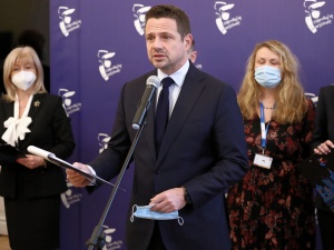 „Straszy mnie prokuraturą. Skrajna bezczelność”. Trzaskowski buńczucznie odpowiada min. Czarnkowi