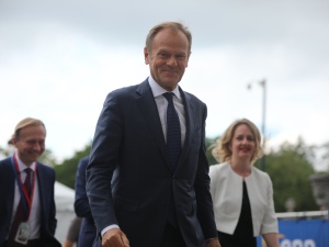 „Obiecujące”. Tusk nie kryje zadowolenia z podziału na lewicy