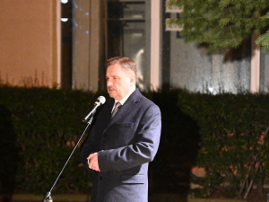 Piotr Duda: 1970 r. nocami grzebano bohaterów, a Jaruzelski pochowany został w alei zasłużonych