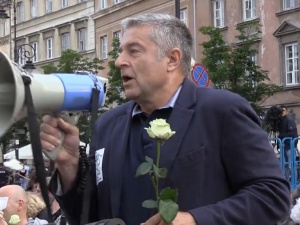 Prokuratura skierowała akt oskarżenia przeciwko Frasyniukowi. Chodzi o znieważenie polskich żołnierzy