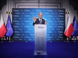 Tusk do wiosny chce mieć zdyscyplinowaną armię 50 tys. ludzi do kontroli wyborów