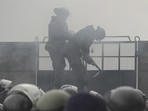 Dziesiątki uczestników zamieszek zostały wyeliminowane. Starcia demonstrantów z policją i wojskiem w Kazachstanie