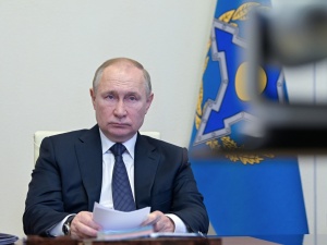 Prof. Bogdan Musiał: Putin robi wszystko, żeby Polskę zdyskredytować i te ataki nie przypadkiem następują w ramach UE