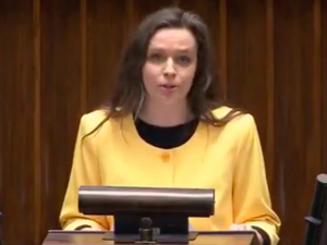„Indoktrynacja religijna i nacjonalizm!” Jachira apeluje o… zlikwidowanie kuratoriów oświaty [WIDEO]