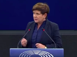 „Unia nie może sobie pozwolić na niebezpieczny eksperyment”. Ostre słowa Beaty Szydło