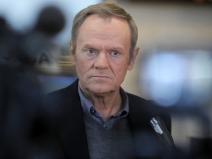 [WIDEO] Tusk: Nie przypominam sobie, żebym atakował Lewicę. A za chwilę… atakuje Lewicę