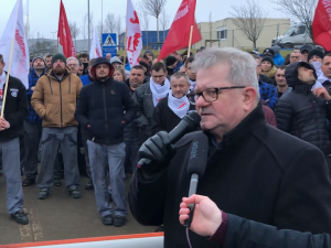 [VIDEO] Tadeusz Majchrowicz: Jeżeli będzie trzeba, to pod Solarisa przyjedzie cała polska Solidarność, by wesprzeć strajkujących pracowników