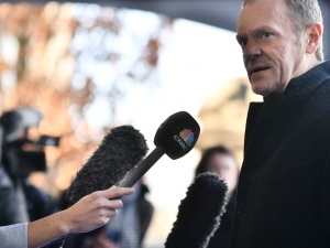 Z. Kuźmiuk: Do tej pory PO robiło to w PE w białych rękawiczkach. Teraz już przy otwartej kurtynie