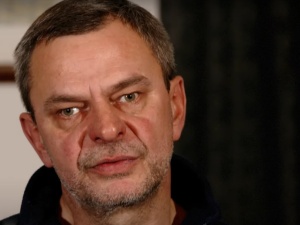 [Zwiastun] Magazyn Śledczy: Przepis na sukces jest taki: znaleźć naiwnego frajera.... Kulisy francuskiej franczyzy