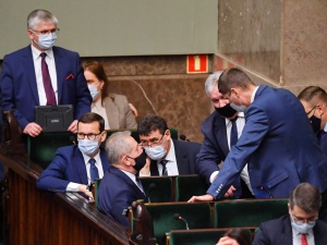 Z. Kuźmiuk: Rząd Morawieckiego, tak jak obiecywał, przeprowadził ustawę o obniżkach VAT. Wejdzie w życie od 1 lutego