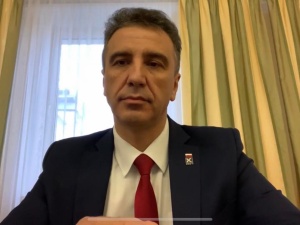 Sachajko: Powinniśmy rozmawiać o bezpieczeństwie Polski, bo jesteśmy najbardziej rozbrojonym państwem w UE  [video]