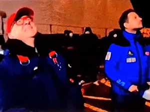 [WIDEO] A tak Rafał Trzaskowski, który protestował przeciwko fajerwerkom w sylwestra, podziwiał „Światełko do nieba”