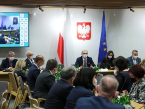 Sejmowa Komisja Zdrowia odrzuciła projekt ustawy ws. COVID-19