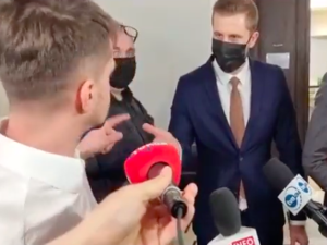 Spięcie między szefem Agrounii a dziennikarzem TVP. „Niech pan nie macha ręką w moją stronę!” [WIDEO]