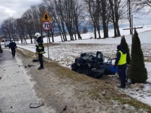 Tragedia pod Biłgorajem. Nie żyją dwie osoby