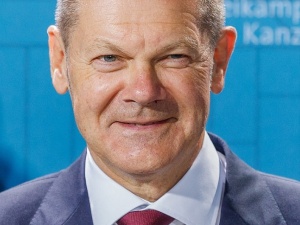 Niemcy: W sieci pojawił się apel internautów: „Gdzie jest Scholz?”. Notowania nowego kanclerza spadają