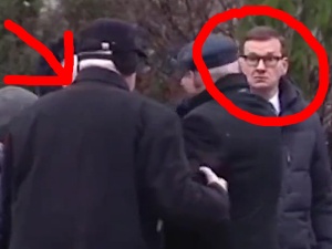 „Widziałem wszystko”. Jest komentarz Krzysztofa Wyszkowskiego do filmu, na którym Morawiecki „zrobił dziwną minę”