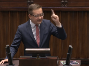 „Jest czerwoną jędzą i świnią (...) po waszemu byłoby wypier****ć”. Szokujący wpis Roberta Winnickiego nt. posłanki Lewicy