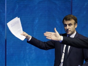 Doskonała zbieżność stanowisk francuskich i niemieckich. Macron rozmawiał z Scholzem i Zełenskim