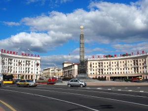 „Podwyższone napięcie w regionie”. Departament Stanu apeluje do obywateli USA o natychmiastowe opuszczenie Białorusi