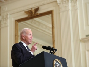 Nie mamy zweryfikowanej tej informacji. Biden zabiera głos ws. wycofania przez Rosję części wojsk z granicy z Ukrainą