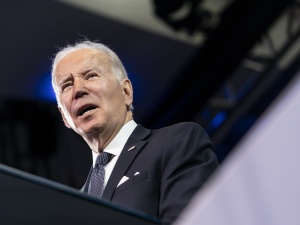 Prezydent USA: Wszystko wskazuje, że Rosja szykuje się do wejścia na Ukrainę