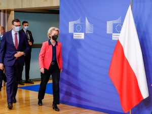 Mateusz Morawiecki spotkał się z Ursulą von der Leyen. Nieoficjalnie: Jest postęp ws. KPO
